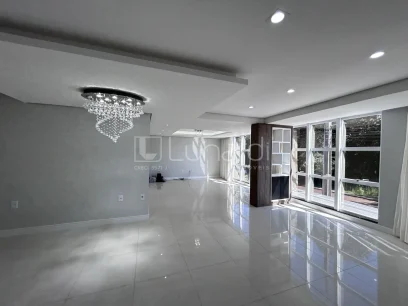 Casa com 3 Dormitórios - Miniatura - Lunardi Imóveis