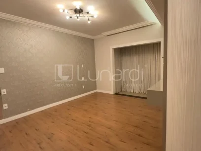 Casa com 4 Dormitórios - Miniatura - Lunardi Imóveis