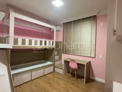 Casa com 4 Dormitórios - Miniatura - Lunardi Imóveis