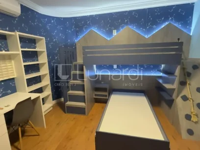 Casa com 4 Dormitórios - Miniatura - Lunardi Imóveis