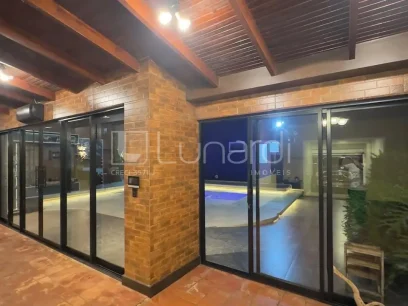 Casa com 4 Dormitórios - Miniatura - Lunardi Imóveis