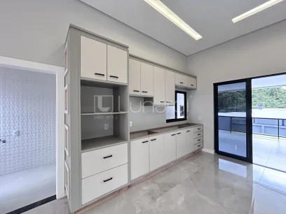 Casa com 3 Dormitórios - Miniatura - Lunardi Imóveis