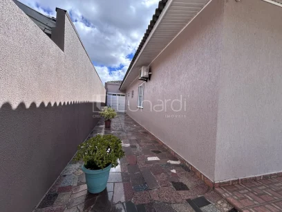 Casa com 3 Dormitórios - Miniatura - Lunardi Imóveis