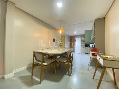 Sobrado com 3 Dormitórios - Miniatura - Lunardi Imóveis