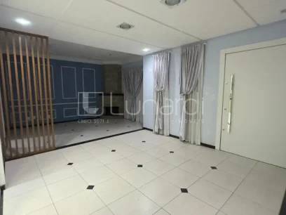 Casa com 4 Dormitórios - Miniatura - Lunardi Imóveis