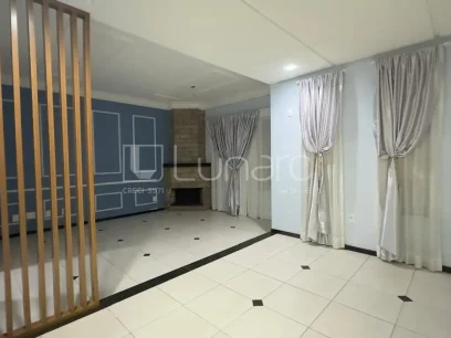 Casa com 4 Dormitórios - Miniatura - Lunardi Imóveis