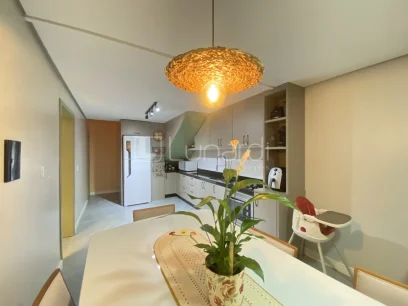 Sobrado com 3 Dormitórios - Miniatura - Lunardi Imóveis