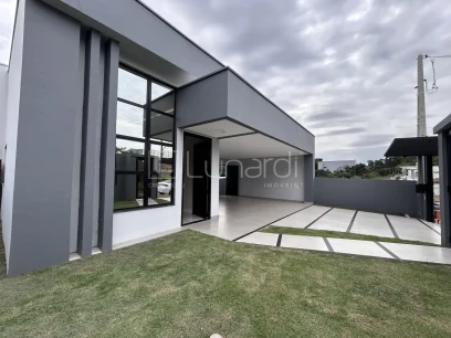 Casa com 3 Dormitórios - Miniatura - Lunardi Imóveis