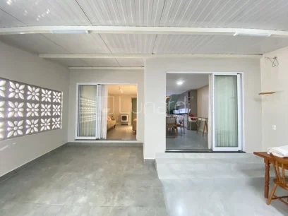 Sobrado com 3 Dormitórios - Miniatura - Lunardi Imóveis