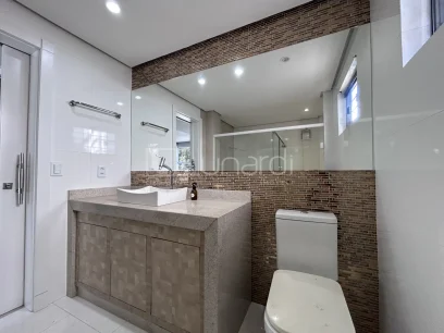 Casa com 3 Dormitórios - Miniatura - Lunardi Imóveis