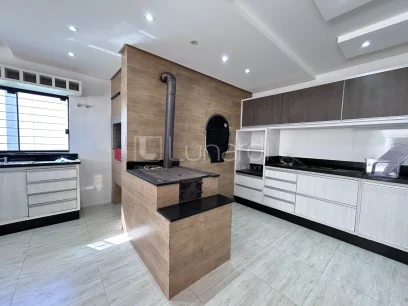 Casa com 3 Dormitórios - Miniatura - Lunardi Imóveis