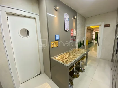 Apartamento com 4 Dormitórios - Miniatura - Lunardi Imóveis