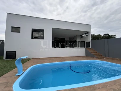 Casa com 3 Dormitórios - Miniatura - Lunardi Imóveis