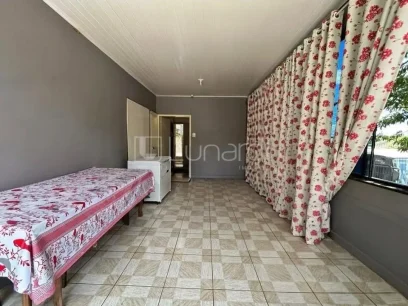 Casa com 3 Dormitórios - Miniatura - Lunardi Imóveis