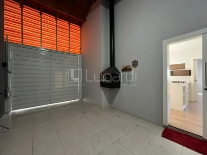 Casa com 2 Dormitórios - Miniatura - Lunardi Imóveis