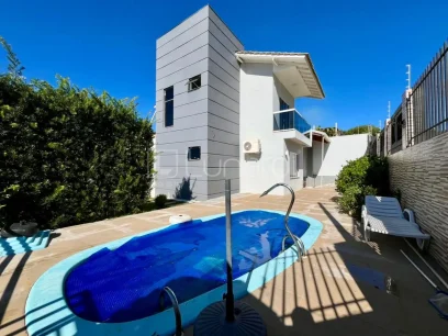 Casa com 2 Dormitórios - Miniatura - Lunardi Imóveis