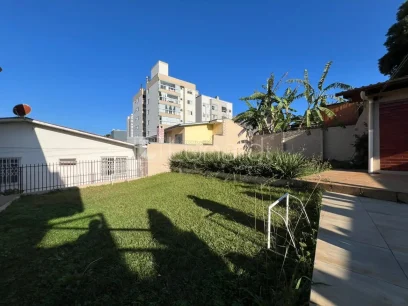 Casa com 4 Dormitórios - Miniatura - Lunardi Imóveis