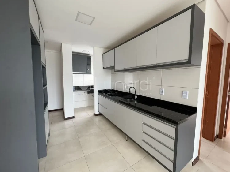 Apartamento com 2 Dormitórios - Lunardi Imóveis