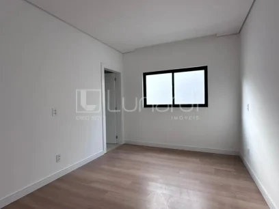 Casa com 3 Suítes - Miniatura - Lunardi Imóveis