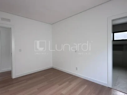 Casa com 3 Suítes - Miniatura - Lunardi Imóveis