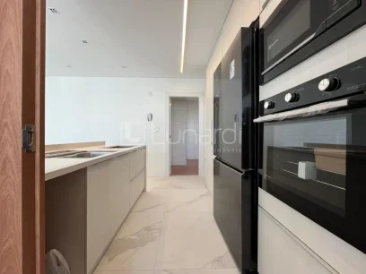 Apartamento com 3 Suítes - Miniatura - Lunardi Imóveis