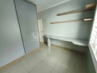 Casa com 2 Dormitórios - Miniatura - Lunardi Imóveis