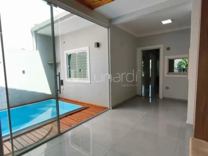 Casa com 2 Dormitórios - Miniatura - Lunardi Imóveis