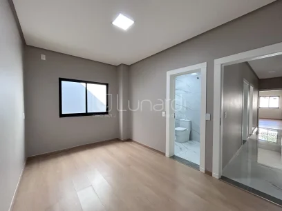 Casa com 3 Dormitórios - Miniatura - Lunardi Imóveis