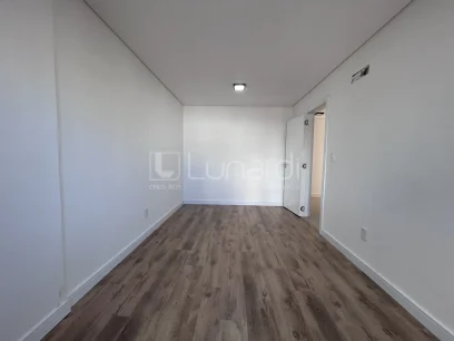 Casa com 3 Dormitórios - Miniatura - Lunardi Imóveis