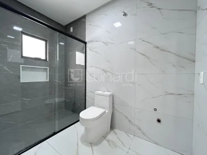 Casa com 3 Dormitórios - Miniatura - Lunardi Imóveis