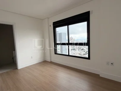 Apartamento com 4 Suítes - Miniatura - Lunardi Imóveis