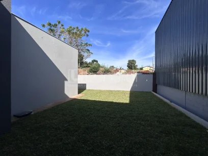 Casa com 3 Dormitórios - Miniatura - Lunardi Imóveis