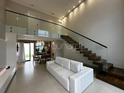 Casa com 3 Dormitórios - Miniatura - Lunardi Imóveis