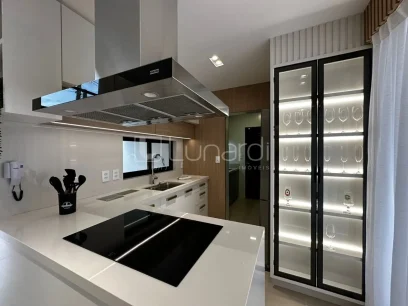 Casa com 3 Dormitórios - Miniatura - Lunardi Imóveis
