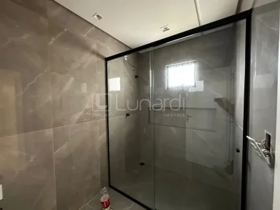 Casa com 3 Dormitórios - Miniatura - Lunardi Imóveis