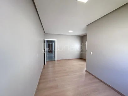 Casa com 3 Dormitórios - Miniatura - Lunardi Imóveis