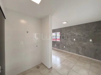 Casa com 2 Dormitórios - Miniatura - Lunardi Imóveis