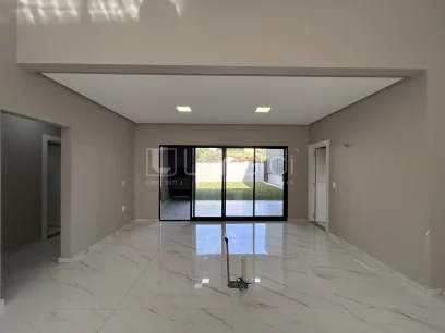 Casa com 3 Dormitórios - Miniatura - Lunardi Imóveis