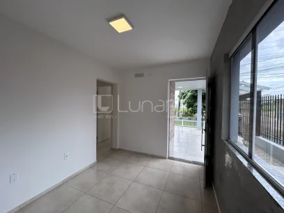 Casa com 2 Dormitórios - Miniatura - Lunardi Imóveis