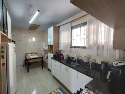 Casa com 3 Dormitórios - Miniatura - Lunardi Imóveis
