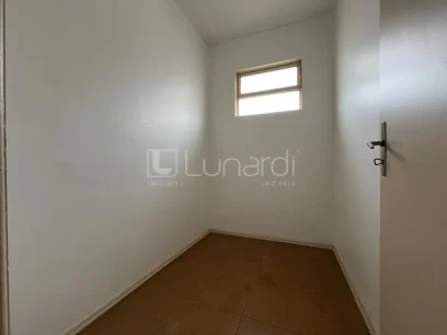 Casa com 3 Dormitórios - Miniatura - Lunardi Imóveis