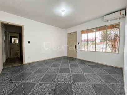 Casa com 3 Dormitórios - Miniatura - Lunardi Imóveis