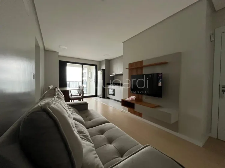 Apartamento com 2 Dormitórios - Lunardi Imóveis