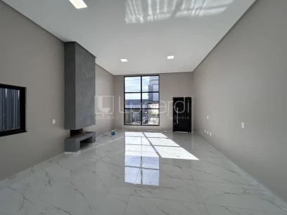 Casa com 3 Dormitórios - Miniatura - Lunardi Imóveis