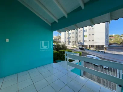 Casa com 3 Dormitórios - Miniatura - Lunardi Imóveis