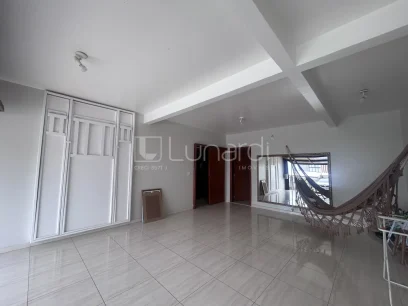 Casa com 3 Dormitórios - Miniatura - Lunardi Imóveis