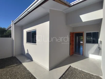 Casa com 2 Dormitórios - Miniatura - Lunardi Imóveis