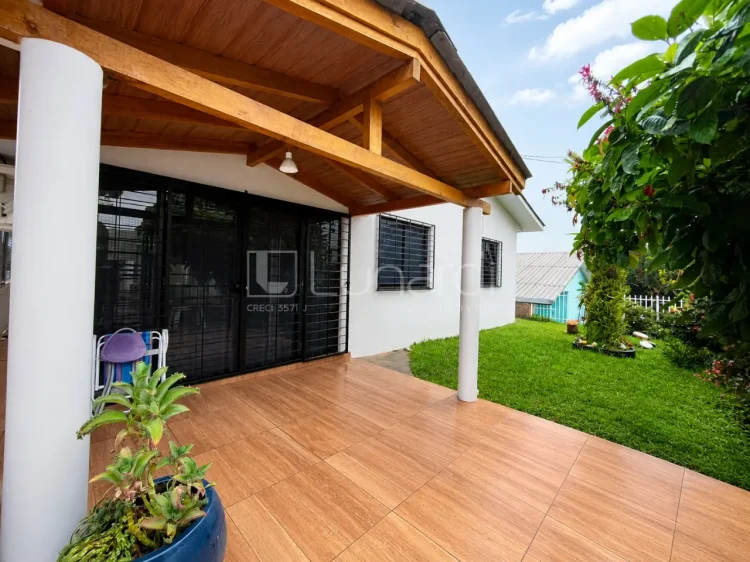 Casa com 4 Dormitórios - Lunardi Imóveis