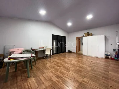 Casa com 4 Dormitórios - Miniatura - Lunardi Imóveis