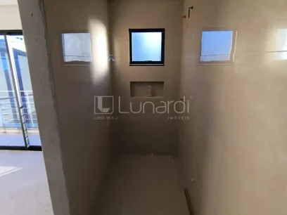 Sobrado com 3 Dormitórios - Miniatura - Lunardi Imóveis